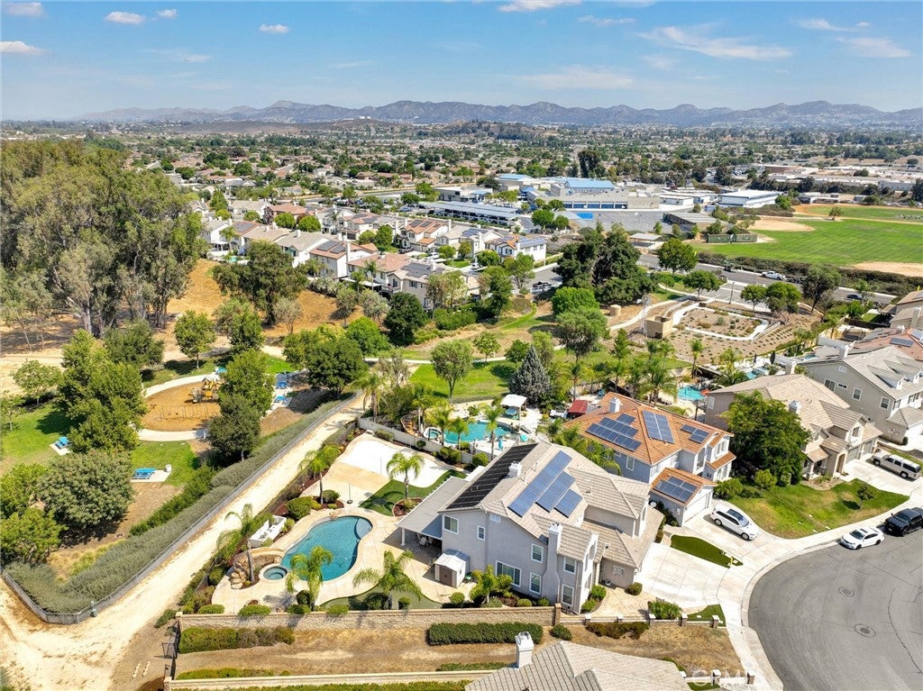 Murrieta, California, 92562, United States, 6 Bedrooms Bedrooms, ,5 BathroomsBathrooms,Residential,Active,1999183