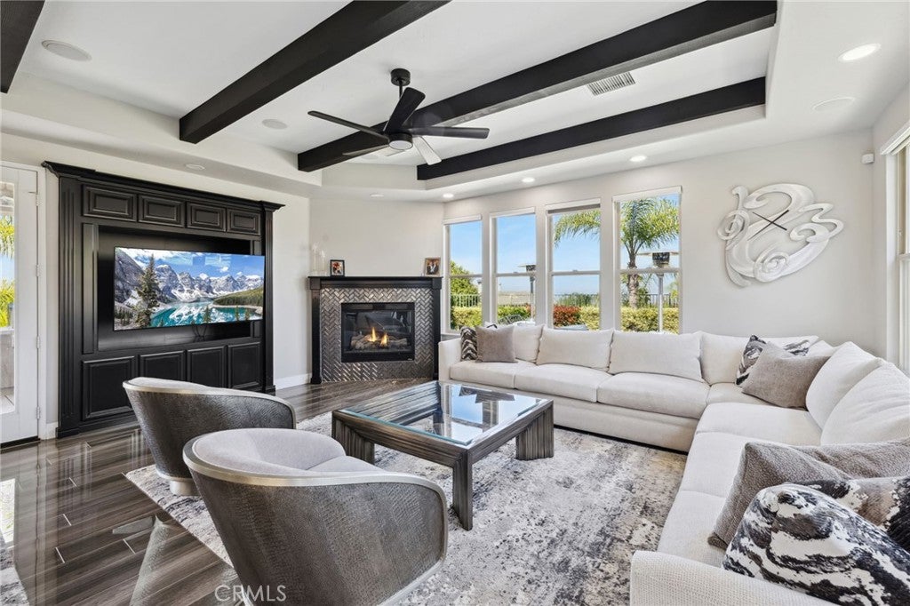 Yucaipa, California, 92399, United States, 4 Bedrooms Bedrooms, ,6 BathroomsBathrooms,Residential,Active,1858722