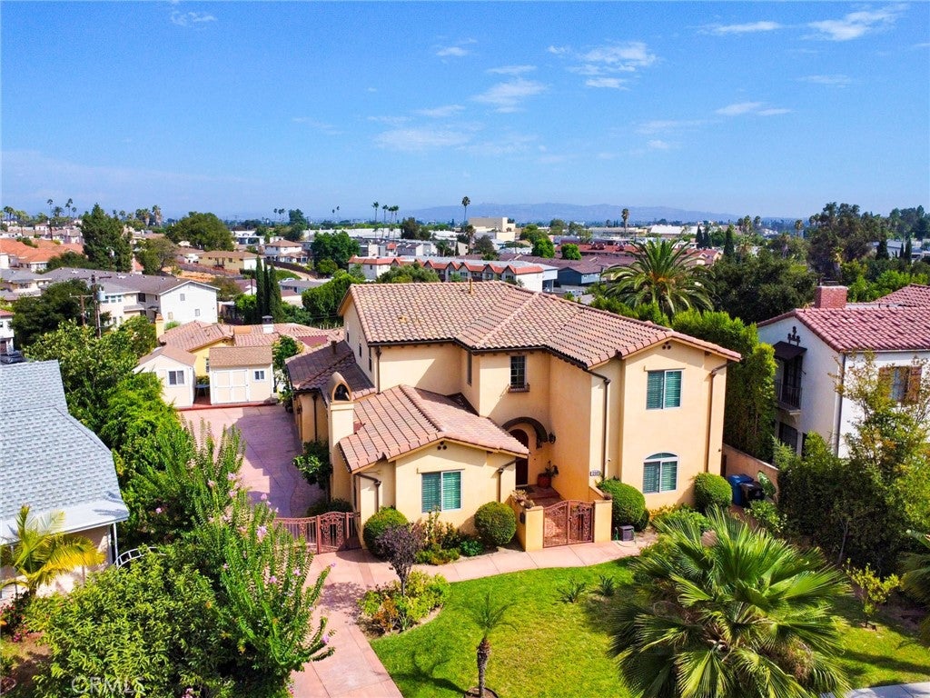 Alhambra, California, 91801, United States, 4 Bedrooms Bedrooms, ,4 BathroomsBathrooms,Residential,Active,1934800