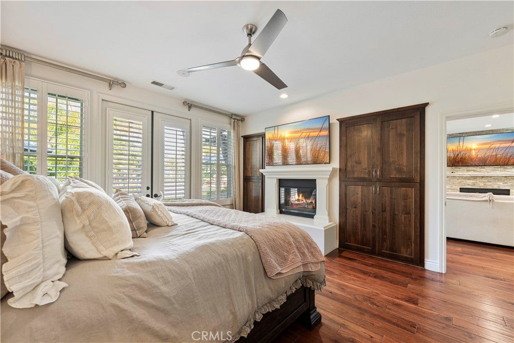 Valencia, California, 91381, United States, 5 Bedrooms Bedrooms, ,4 BathroomsBathrooms,Residential,Active,2007929