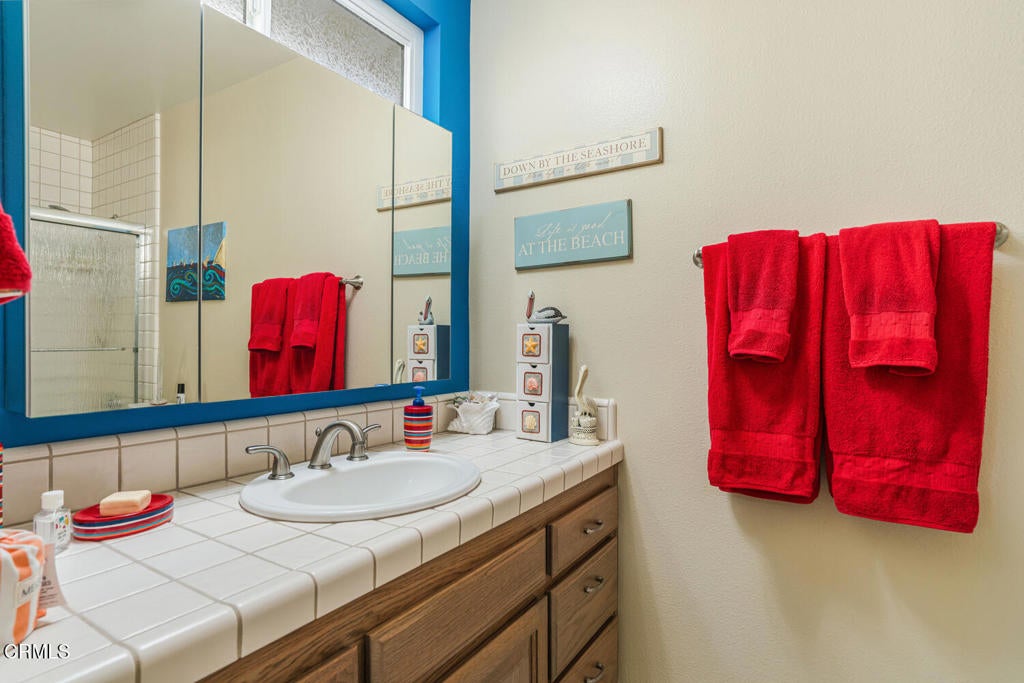 Oxnard, California, 93035, United States, 5 Bedrooms Bedrooms, ,4 BathroomsBathrooms,Residential,Active,1899886