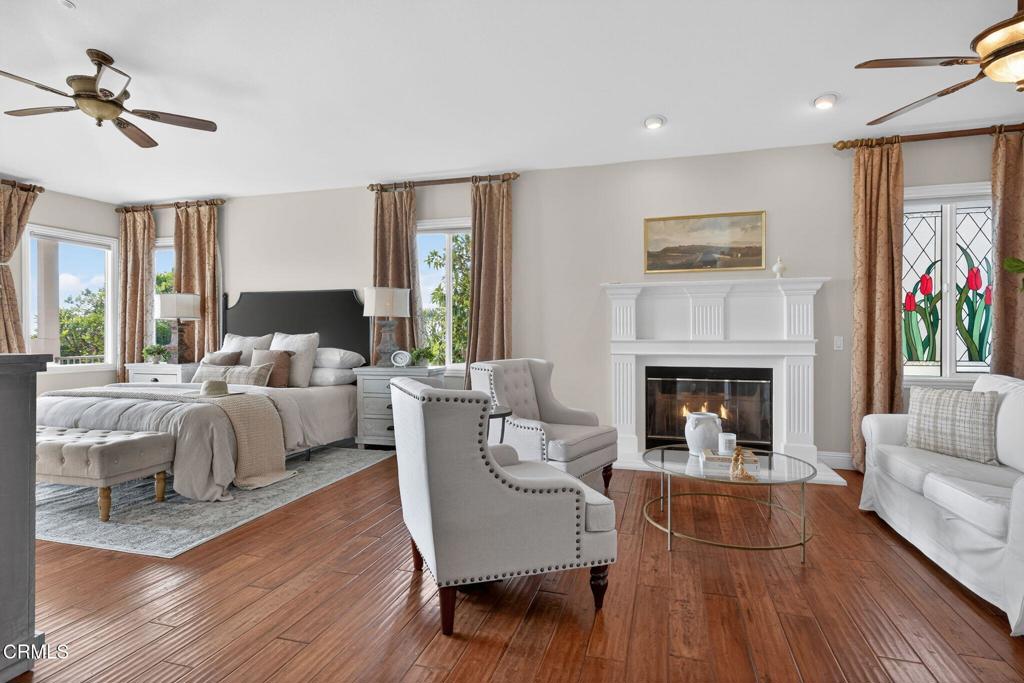 Camarillo, California, 93012, United States, 5 Bedrooms Bedrooms, ,6 BathroomsBathrooms,Residential,Active,2006970