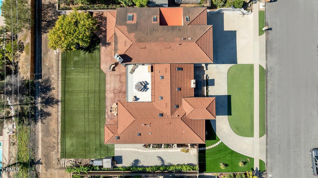 Camarillo, California, 93010, United States, 5 Bedrooms Bedrooms, ,5 BathroomsBathrooms,Residential,Active,1905055