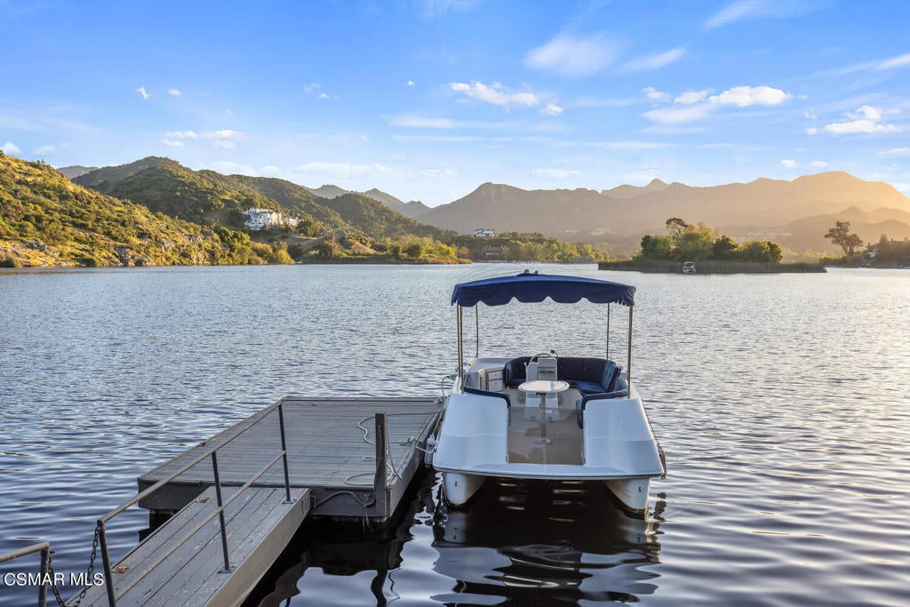 Lake Sherwood, California, 91361, United States, ,4 BathroomsBathrooms,Residential,Active,1820410