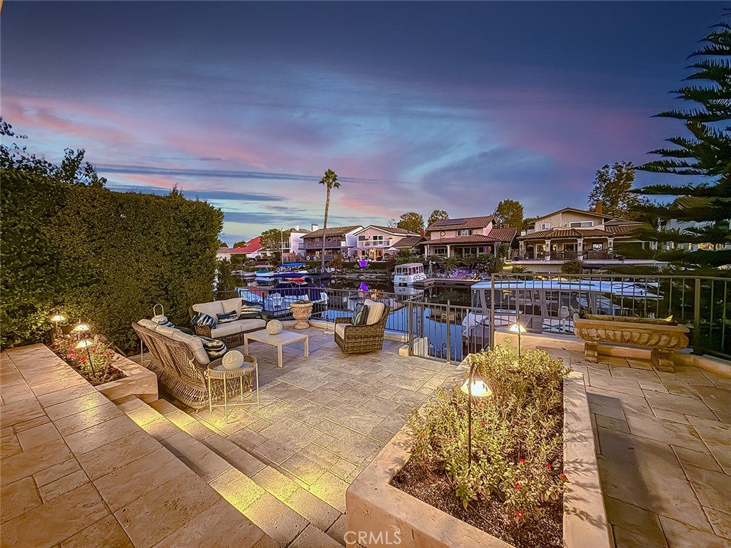 Westlake Village, California, 91361, United States, 3 Bedrooms Bedrooms, ,4 BathroomsBathrooms,Residential,Active,1985851
