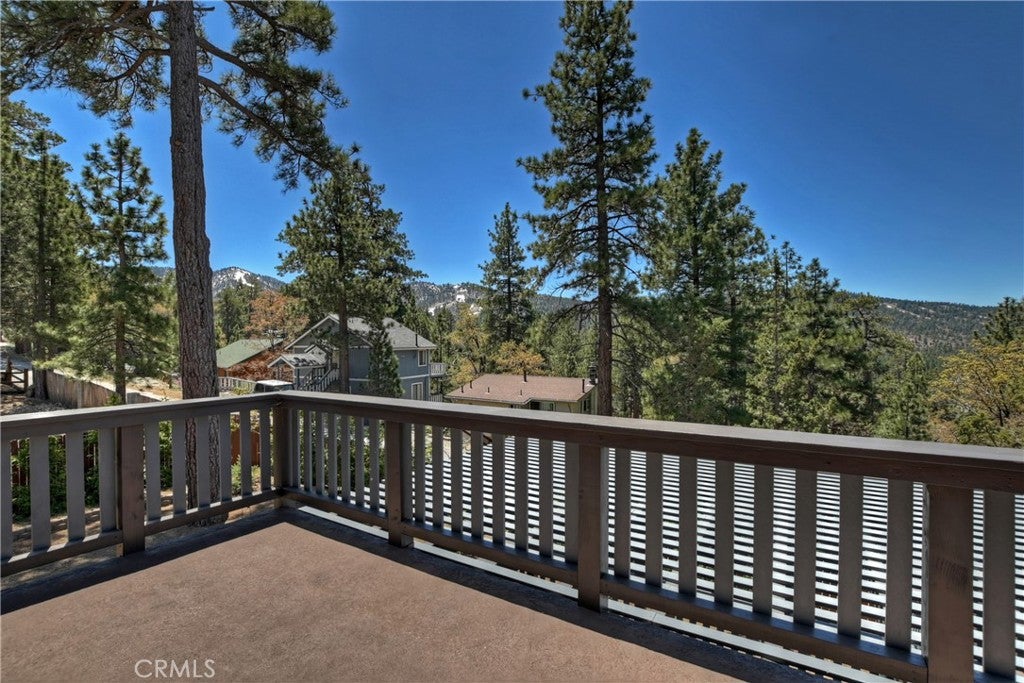 Big Bear City, California, 92314, United States, 4 Bedrooms Bedrooms, ,5 BathroomsBathrooms,Residential,Active,2006763