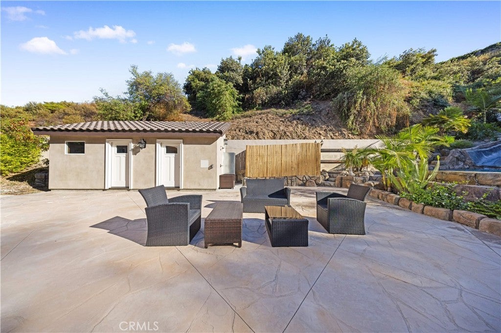 Walnut, California, 91789, United States, 5 Bedrooms Bedrooms, ,7 BathroomsBathrooms,Residential,Active,1903230