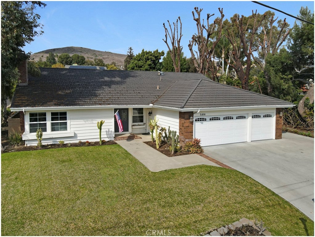 San Juan Capistrano, California, 92675, United States, 4 Bedrooms Bedrooms, ,3 BathroomsBathrooms,Residential,Active,1877832