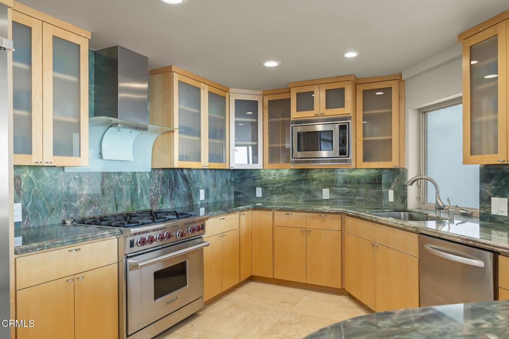 Oxnard, California, 93035, United States, 4 Bedrooms Bedrooms, ,3 BathroomsBathrooms,Residential,Active,2006988