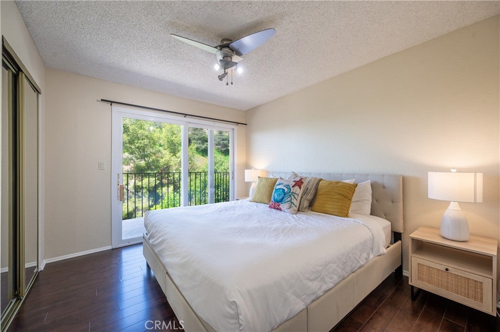 Burbank, California, 91501, United States, 5 Bedrooms Bedrooms, ,5 BathroomsBathrooms,Residential,Active,1943797