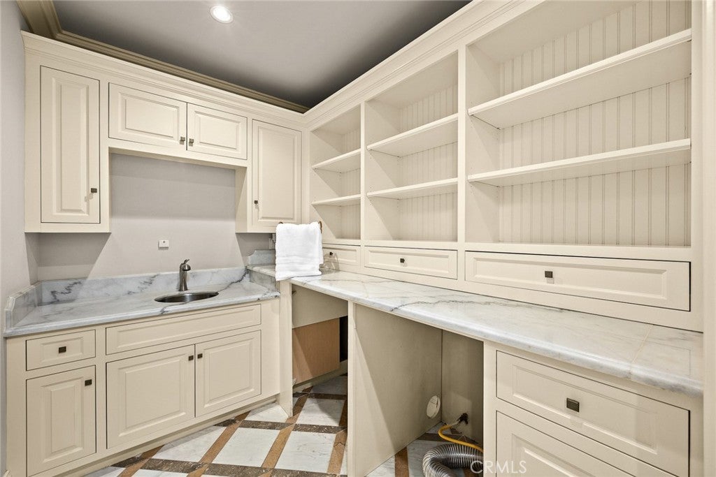 Arcadia, California, 91007, United States, 4 Bedrooms Bedrooms, ,5 BathroomsBathrooms,Residential,Active,1968391