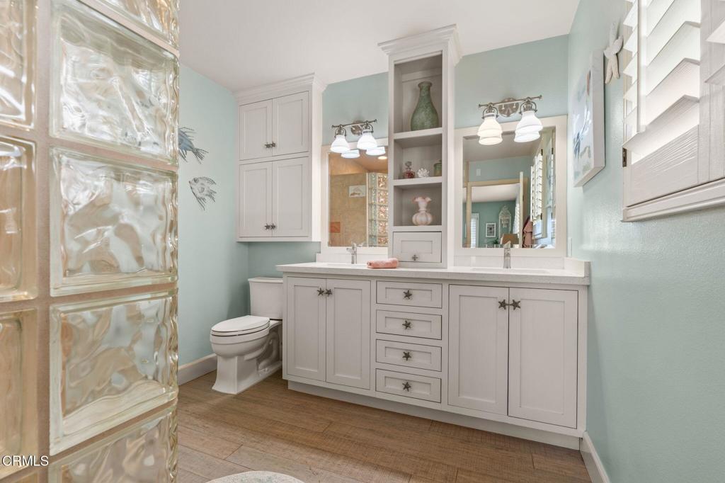 Oxnard, California, 93035, United States, 3 Bedrooms Bedrooms, ,4 BathroomsBathrooms,Residential,Active,1972169