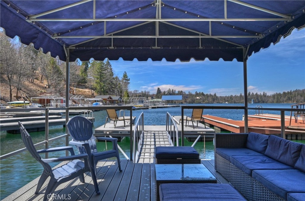 Lake Arrowhead, California, 92352, United States, 4 Bedrooms Bedrooms, ,3 BathroomsBathrooms,Residential,Active,1786792