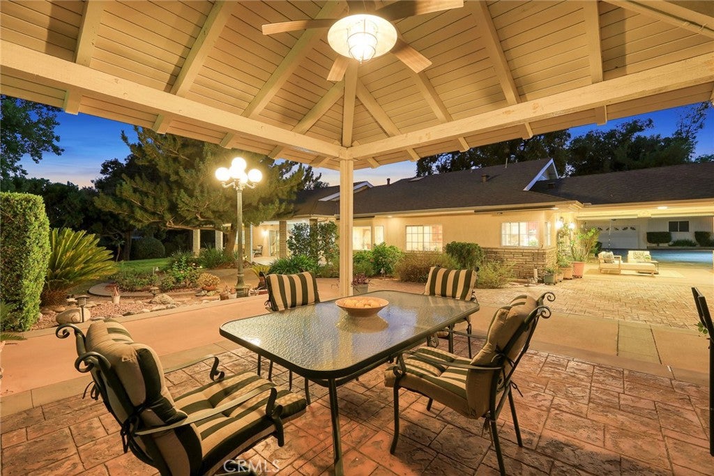 Bradbury, California, 91008, United States, 5 Bedrooms Bedrooms, ,5 BathroomsBathrooms,Residential,Active,1944055