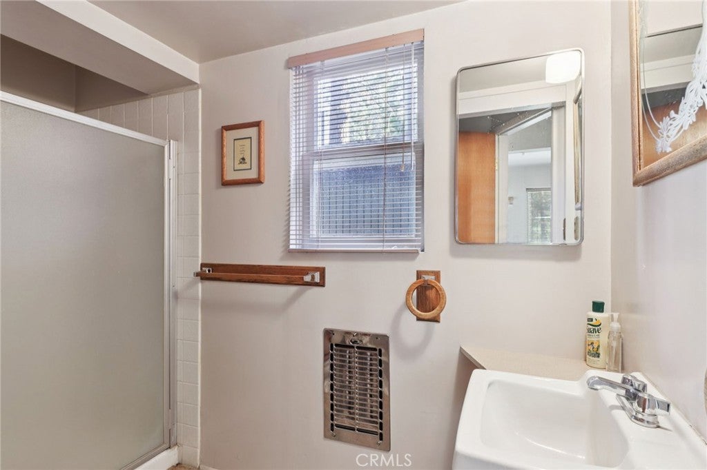 Big Bear Lake, California, 92315, United States, 4 Bedrooms Bedrooms, ,4 BathroomsBathrooms,Residential,Active,1988472