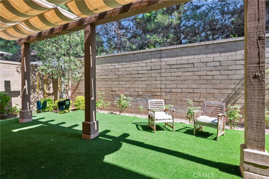 Irvine, California, 92618, United States, 4 Bedrooms Bedrooms, ,4 BathroomsBathrooms,Residential,Active,1894158