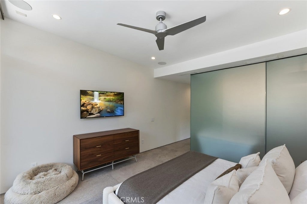 Palm Springs, California, 92264, United States, 4 Bedrooms Bedrooms, ,5 BathroomsBathrooms,Residential,Active,1999334