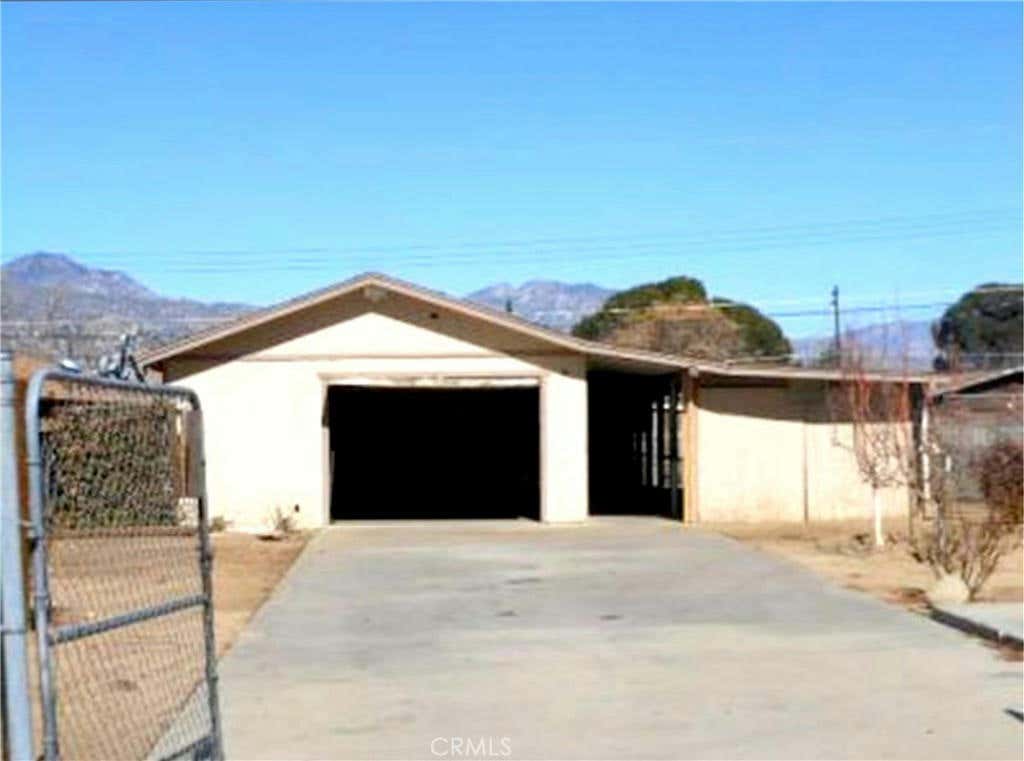 2117 ANGLER AVE, LAKE ISABELLA, CA 93240, photo 1 of 29