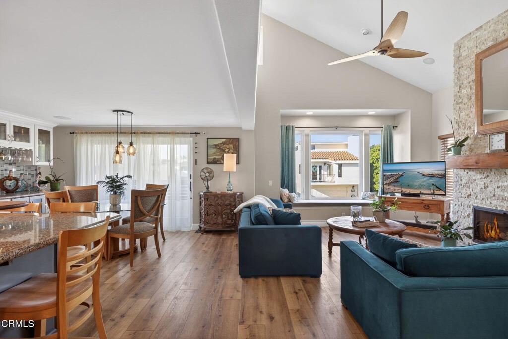 Oxnard, California, 93035, United States, 3 Bedrooms Bedrooms, ,3 BathroomsBathrooms,Residential,Active,2001363