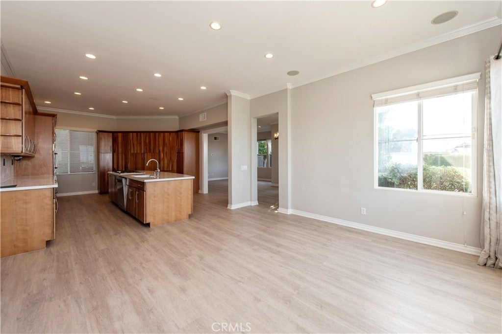 Newport Coast, California, 92657, United States, 3 Bedrooms Bedrooms, ,3 BathroomsBathrooms,Residential,Active,1944021