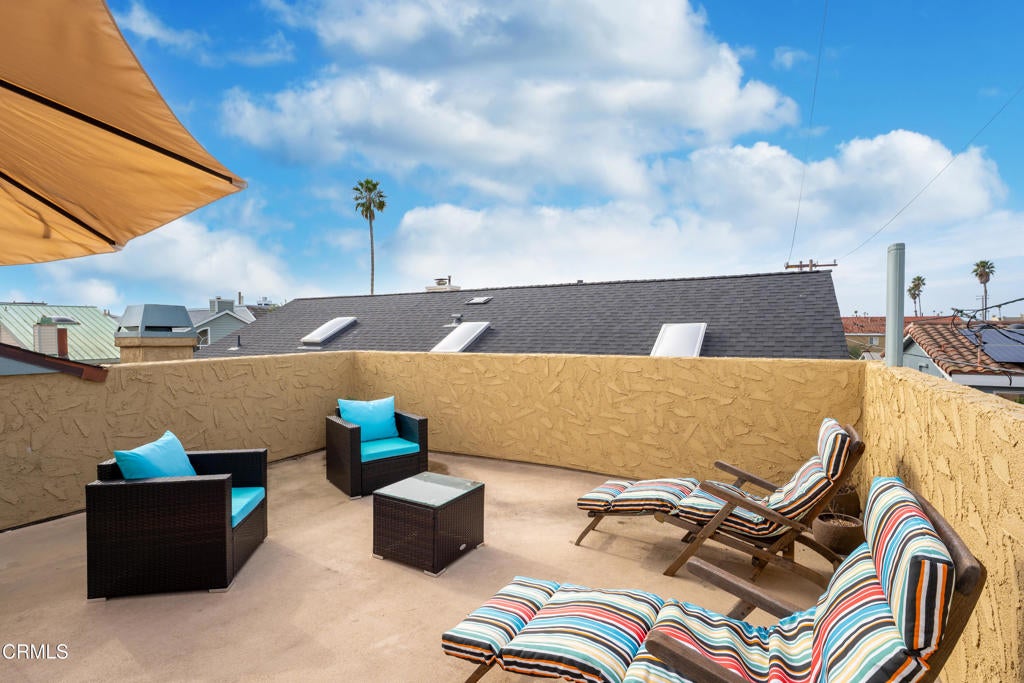 Oxnard, California, 93035, United States, 4 Bedrooms Bedrooms, ,2 BathroomsBathrooms,Residential,Active,2007278