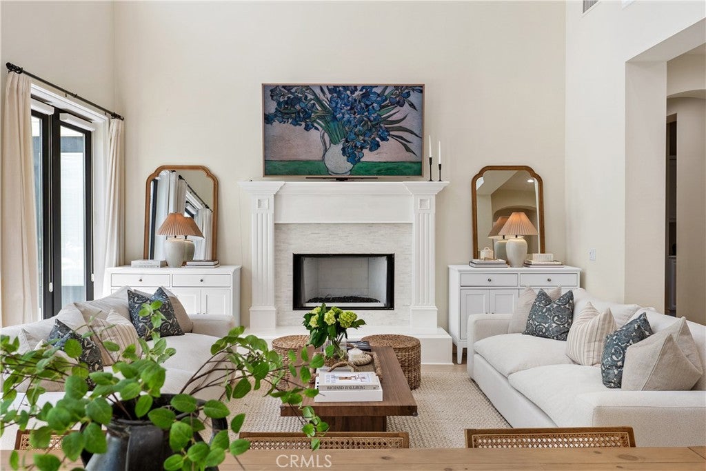 Canyon Country, California, 91387, United States, 4 Bedrooms Bedrooms, ,5 BathroomsBathrooms,Residential,Active,1953690