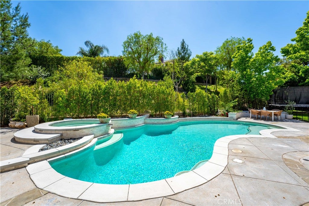 Canyon Country, California, 91387, United States, 4 Bedrooms Bedrooms, ,5 BathroomsBathrooms,Residential,Active,1953690