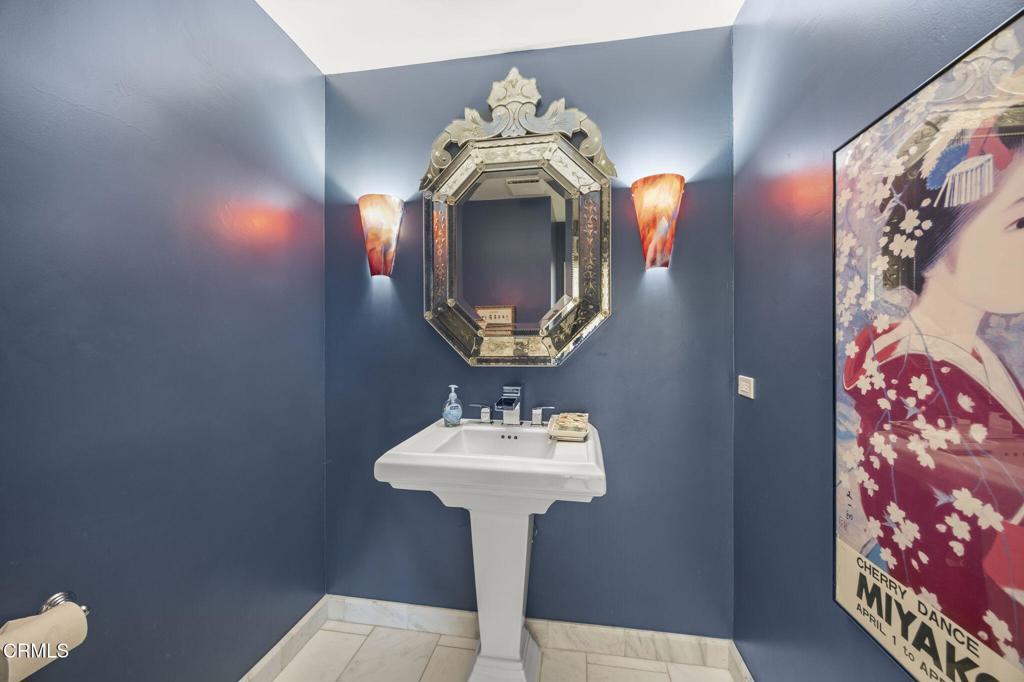 Camarillo, California, 93010, United States, 4 Bedrooms Bedrooms, ,4 BathroomsBathrooms,Residential,Active,1853313