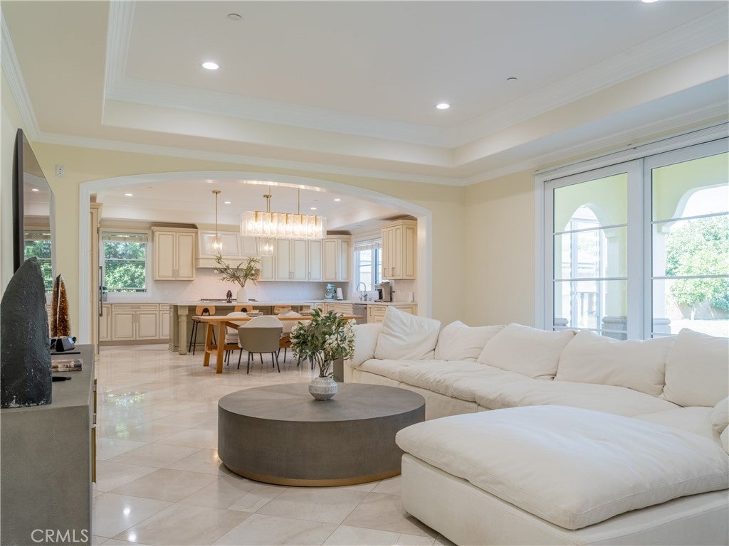 Arcadia, California, 91006, United States, 6 Bedrooms Bedrooms, ,7 BathroomsBathrooms,Residential,Active,1936439