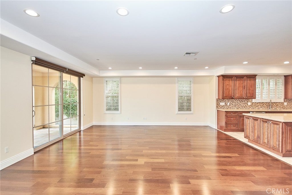 Alhambra, California, 91801, United States, 4 Bedrooms Bedrooms, ,4 BathroomsBathrooms,Residential,Active,1934800