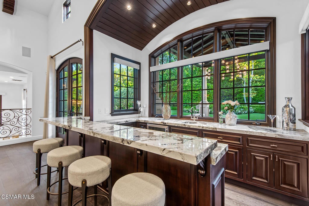 Westlake Village, California, 91362, United States, ,7 BathroomsBathrooms,Residential,Active,1824013