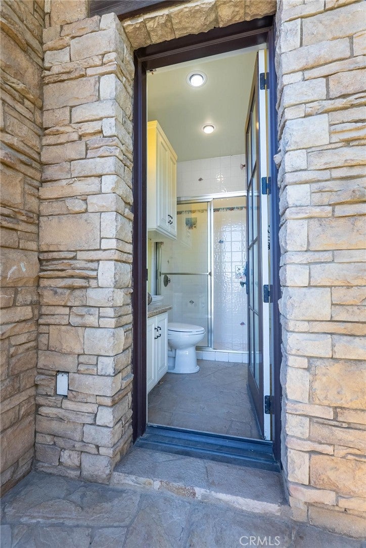 Valencia, California, 91381, United States, 6 Bedrooms Bedrooms, ,11 BathroomsBathrooms,Residential,Active,1959978