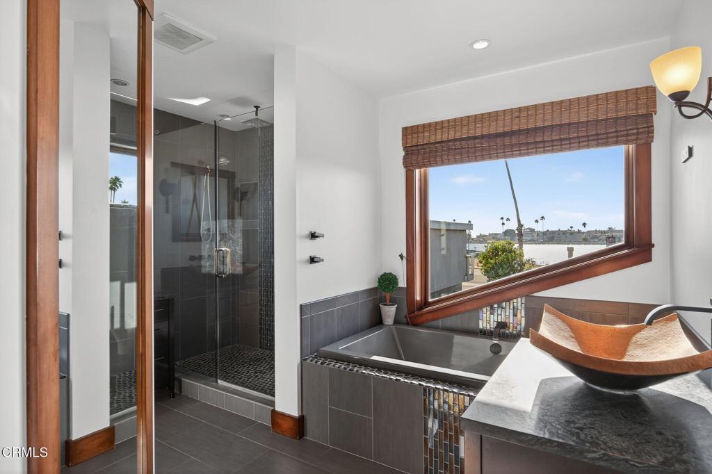 Oxnard, California, 93035, United States, 4 Bedrooms Bedrooms, ,3 BathroomsBathrooms,Residential,Active,1919384