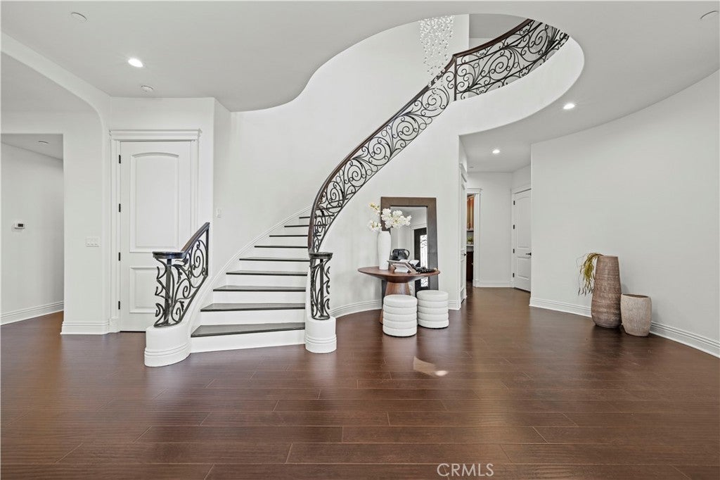 Encino, California, 91436, United States, 7 Bedrooms Bedrooms, ,7 BathroomsBathrooms,Residential,Active,1922652