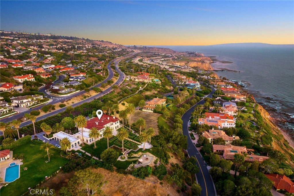 Rancho Palos Verdes, California, 90275, United States, 5 Bedrooms Bedrooms, ,9 BathroomsBathrooms,Residential,Active,1904146