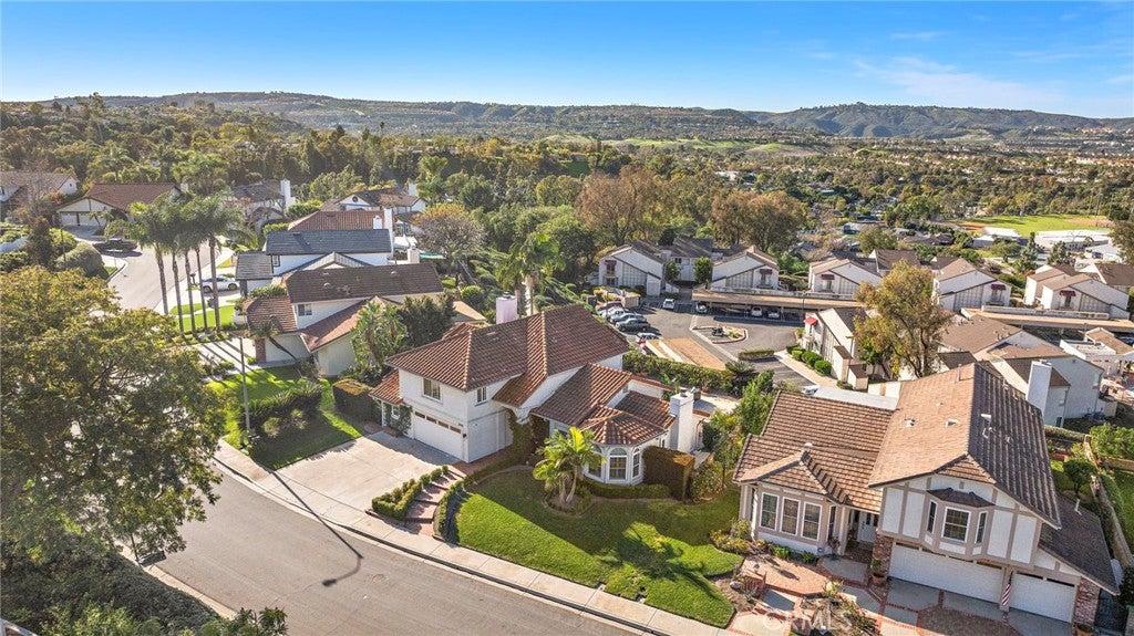 Laguna Niguel, California, 92677, United States, 5 Bedrooms Bedrooms, ,4 BathroomsBathrooms,Residential,Active,2010144