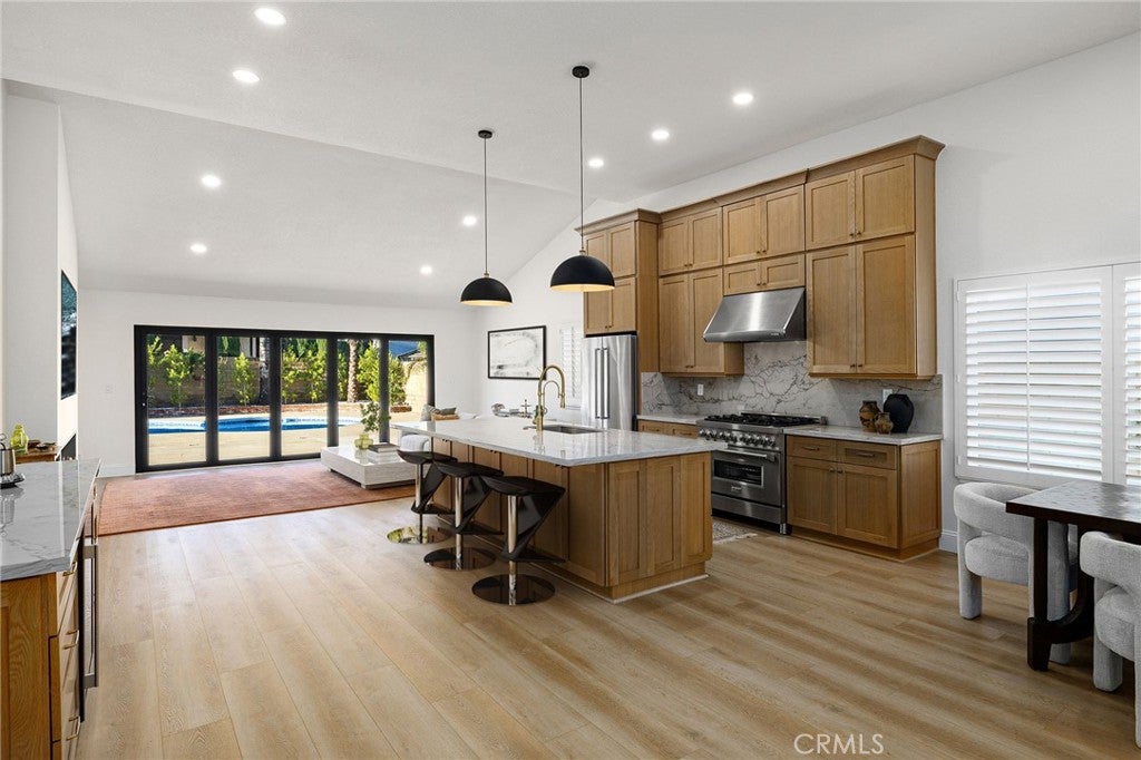 La Verne, California, 91750, United States, 4 Bedrooms Bedrooms, ,2 BathroomsBathrooms,Residential,Active,1944065