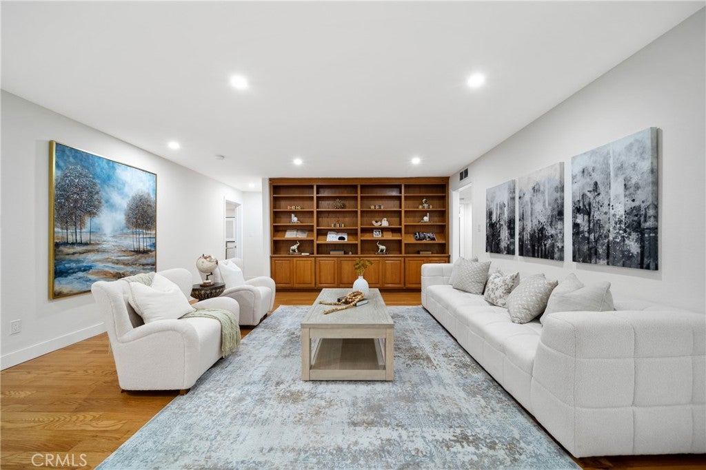Chino Hills, California, 91709, United States, 7 Bedrooms Bedrooms, ,5 BathroomsBathrooms,Residential,Active,1843383