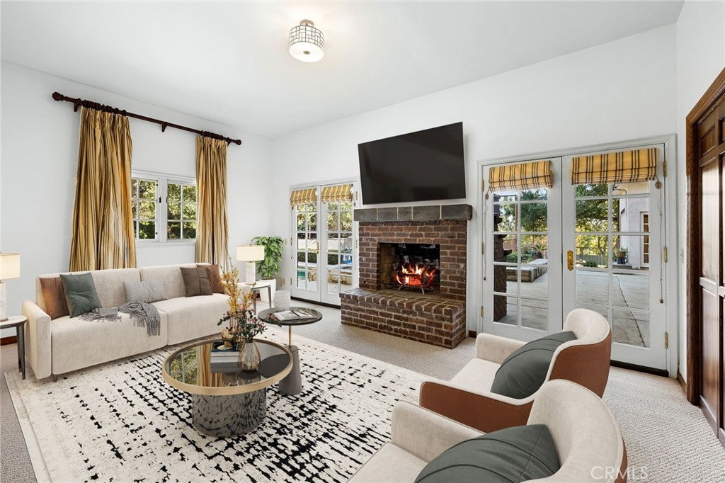 Glendora, California, 91741, United States, 8 Bedrooms Bedrooms, ,7 BathroomsBathrooms,Residential,Active,1900207