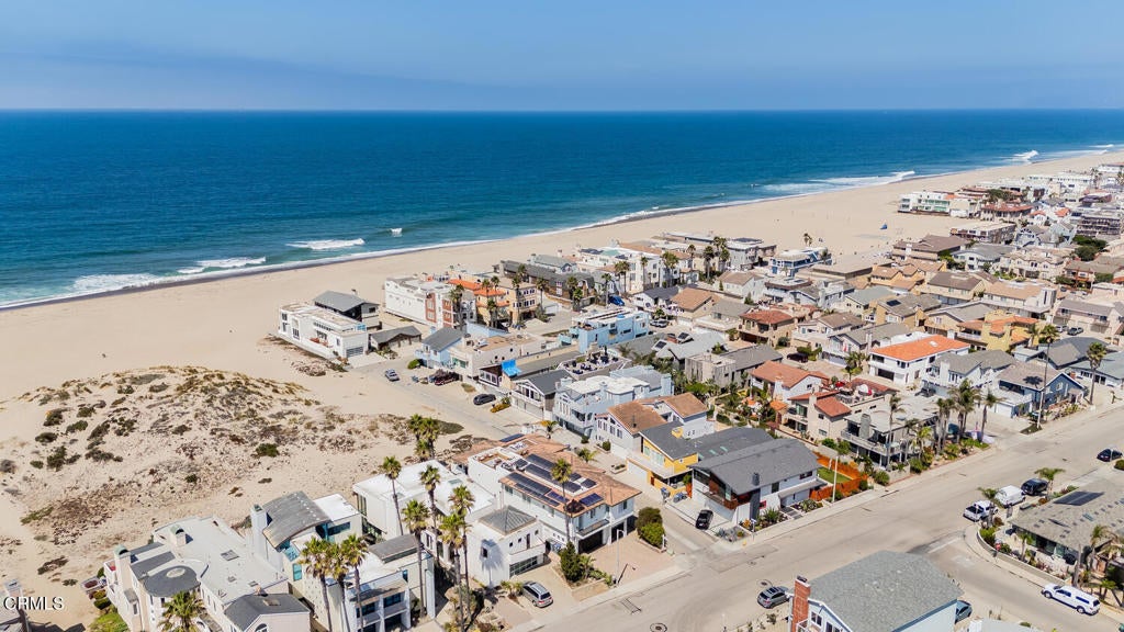 Oxnard, California, 93035, United States, 5 Bedrooms Bedrooms, ,6 BathroomsBathrooms,Residential,Contingent,1973330