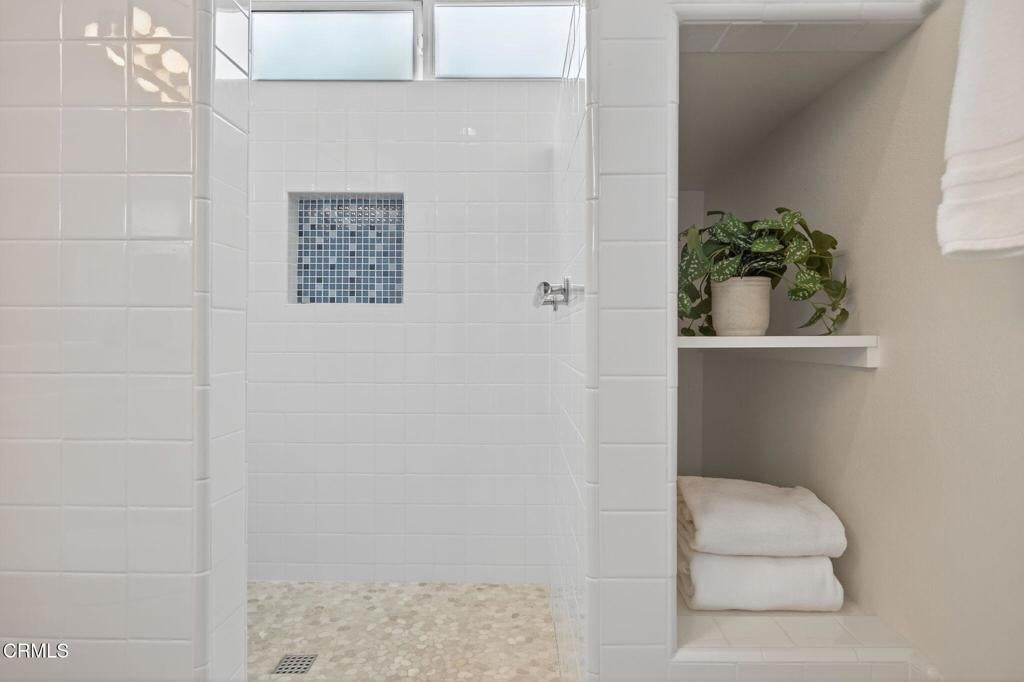 Oxnard, California, 93035, United States, 3 Bedrooms Bedrooms, ,3 BathroomsBathrooms,Residential,Active,1951816