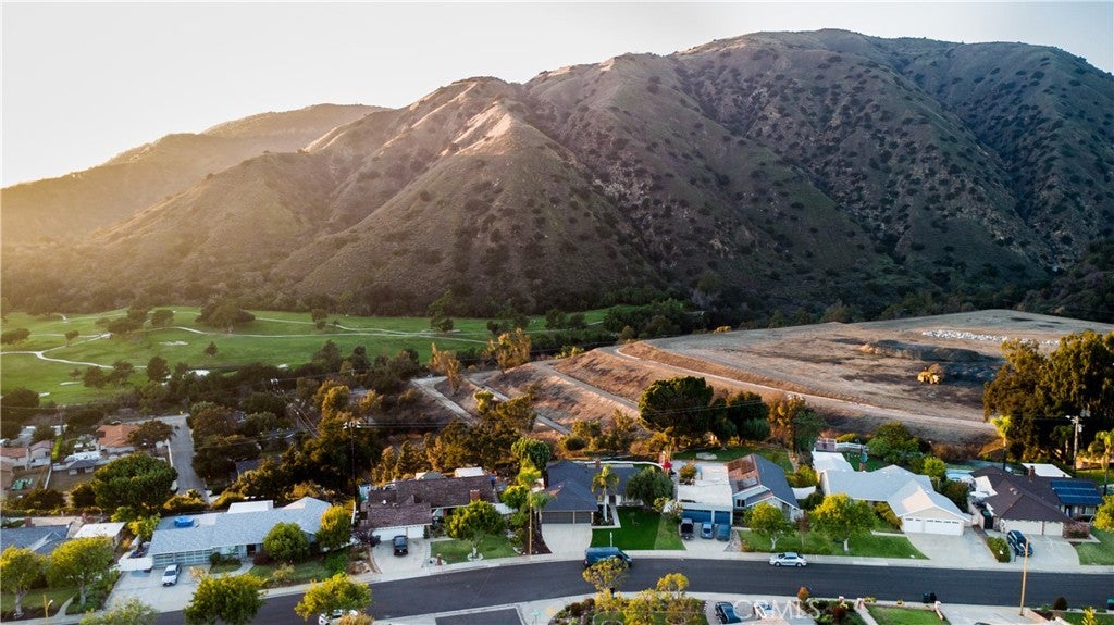 La Verne, California, 91750, United States, 3 Bedrooms Bedrooms, ,2 BathroomsBathrooms,Residential,Active,1998586