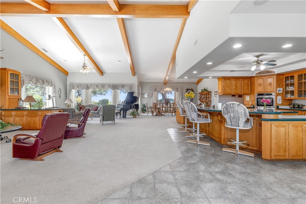 Paso Robles, California, 93446, United States, 7 Bedrooms Bedrooms, ,6 BathroomsBathrooms,Residential,Active,1919055