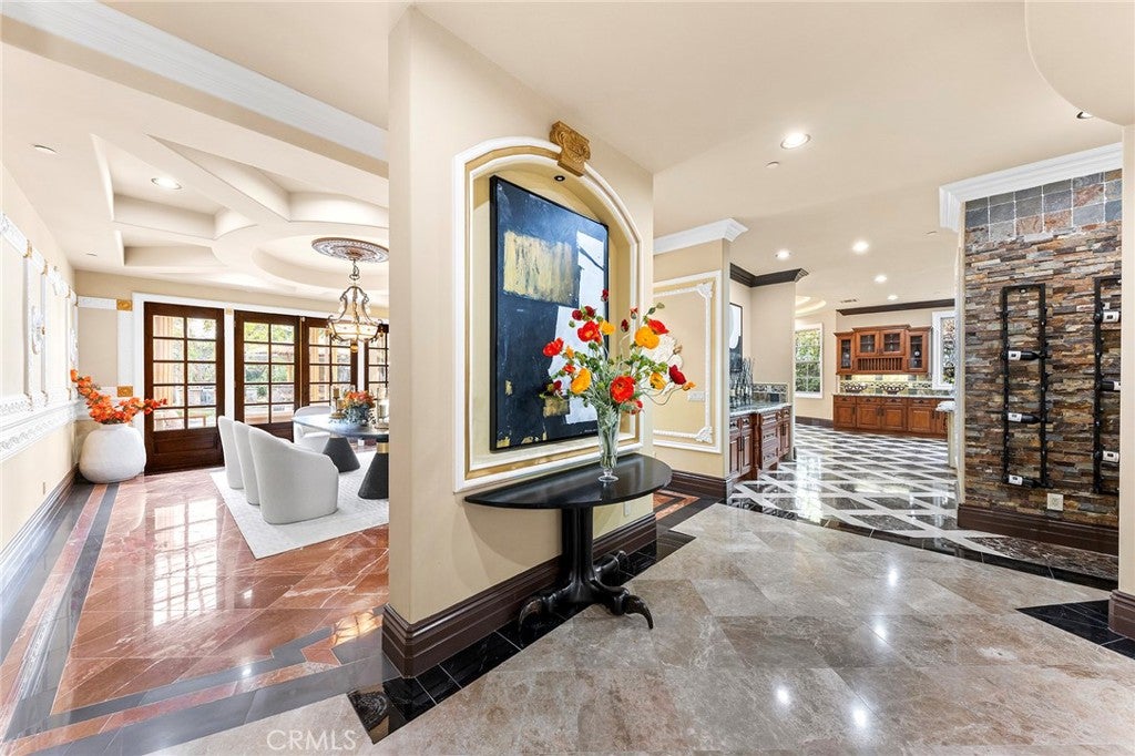 Arcadia, California, 91006, United States, 7 Bedrooms Bedrooms, ,9 BathroomsBathrooms,Residential,Active,1919404
