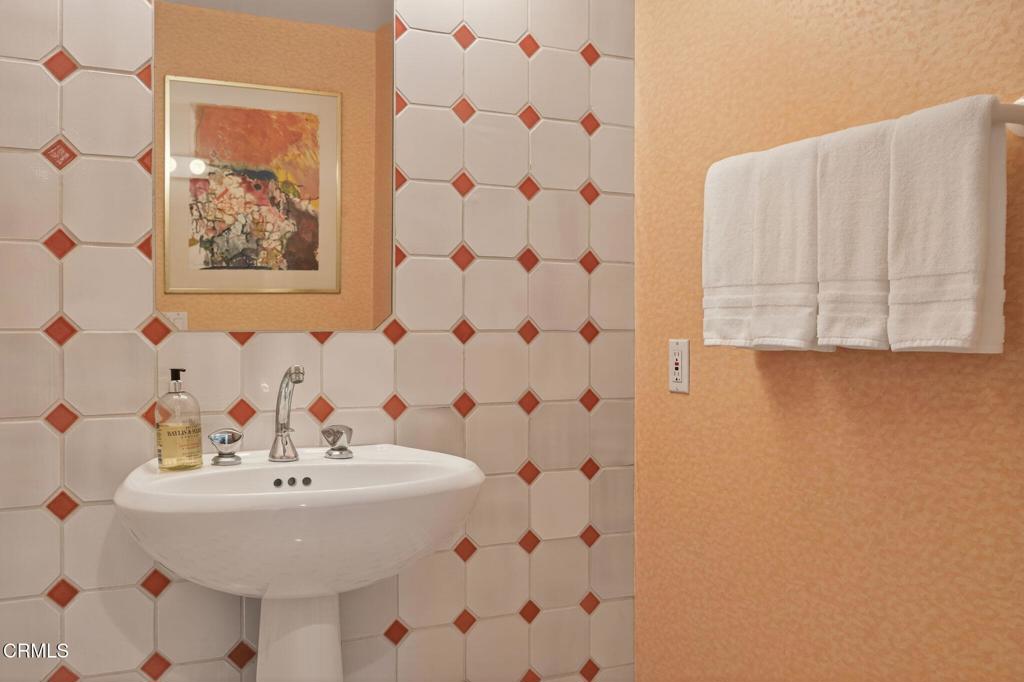 Oxnard, California, 93035, United States, 3 Bedrooms Bedrooms, ,3 BathroomsBathrooms,Residential,Active,1951816