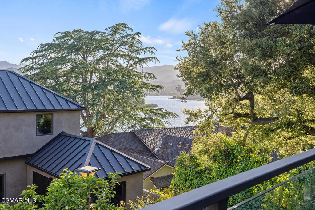 Lake Sherwood, California, 91361, United States, ,4 BathroomsBathrooms,Residential,Active,1820410