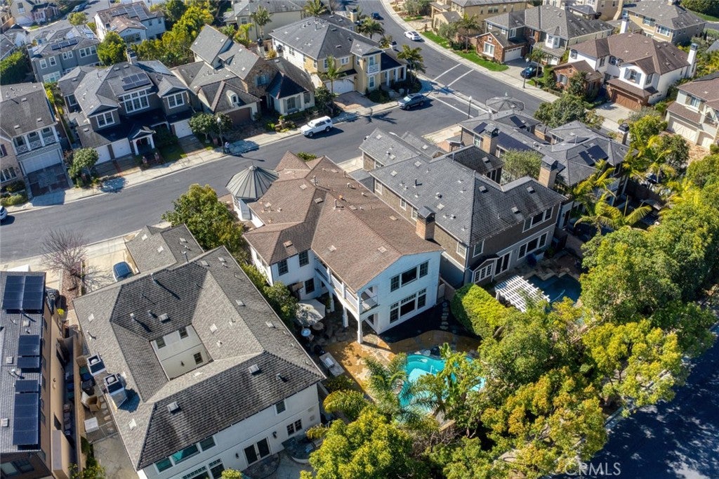 Huntington Beach, California, 92649, United States, 4 Bedrooms Bedrooms, ,4 BathroomsBathrooms,Residential,Active,1780402