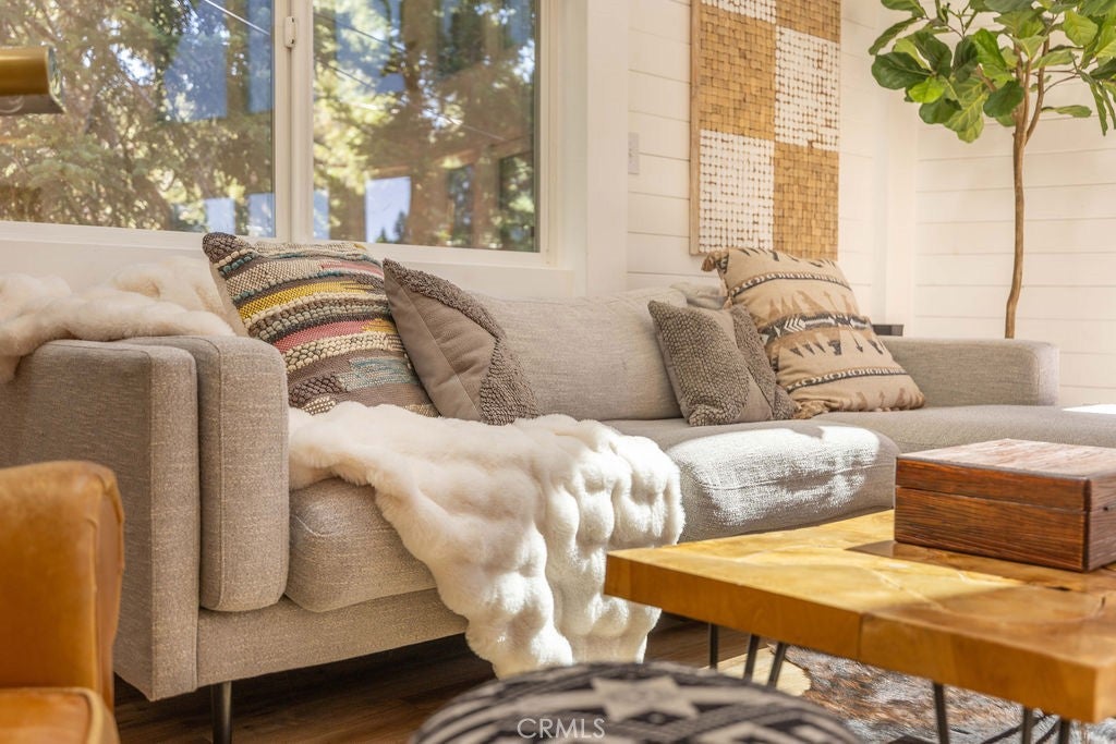 Big Bear Lake, California, 92315, United States, 4 Bedrooms Bedrooms, ,4 BathroomsBathrooms,Residential,Active,1926921