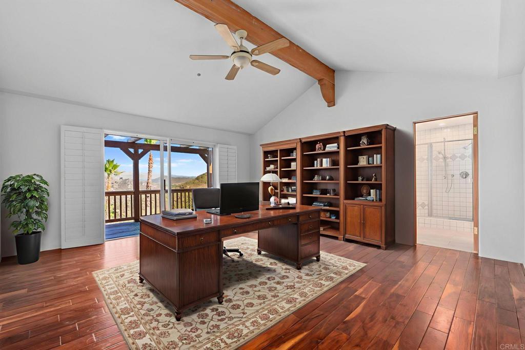 Escondido, California, 92026, United States, 3 Bedrooms Bedrooms, ,2 BathroomsBathrooms,Residential,Active,1972147