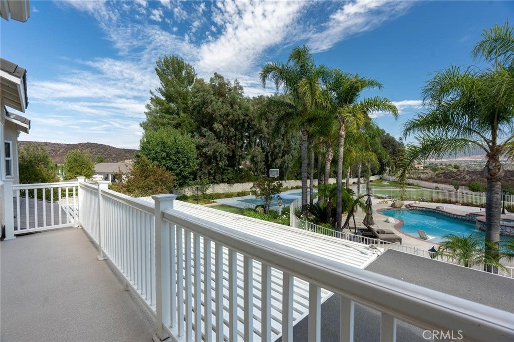 Santa Clarita, California, 91350, United States, 6 Bedrooms Bedrooms, ,5 BathroomsBathrooms,Residential,Active,2006901